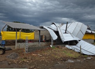 Granizo e vendaval atingem municípios do Alto Irani; mais de 270 casas foram afetadas