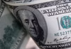 Ibovespa dispara, supera 209 mil pontos e dólar cai abaixo de R$ 5 após 1º turno