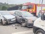 Colisão entre dois carros deixa motorista ferida no Centro de Rio Negrinho