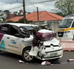 VÍDEO: Colisão entre carro e moto é registrada em rotatória de Chapecó
