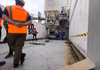 Trabalhador morre prensado por contêiner durante carregamento de navio em SC